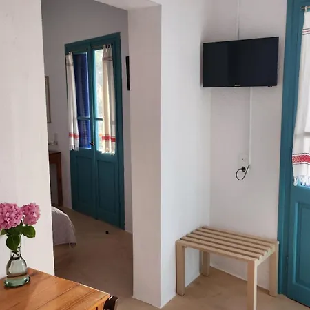Ostria بيت ضيافة