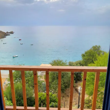 Πανσιόν Ostria